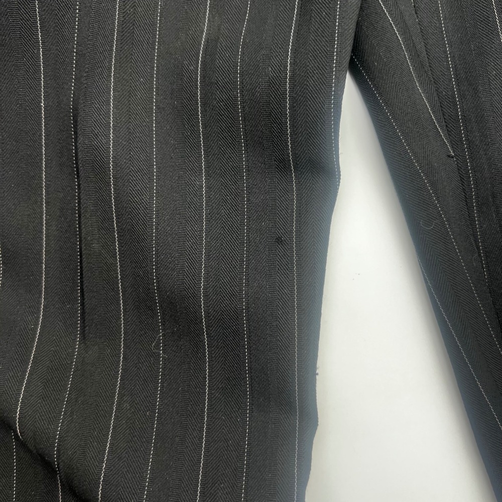 Tahari Arthur S Levine Mens Black Pinstripe Herringbone Pant Suit Blazer Size 8 - Picture 13 of 16